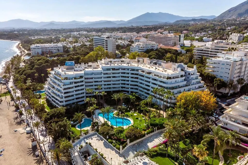 1St Line Exclusive Apt In Heart Of The Golden Mile Marbella Spain