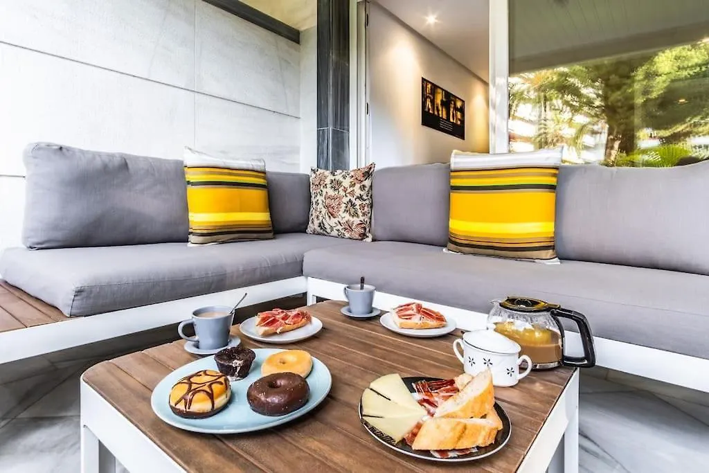 1St Line Exclusive Apt In Heart Of The Golden Mile Marbella