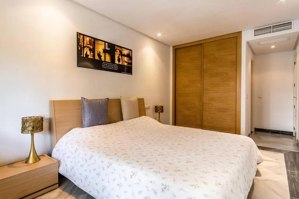 1St Line Exclusive Apt In Heart Of The Golden Mile Marbella Apartment