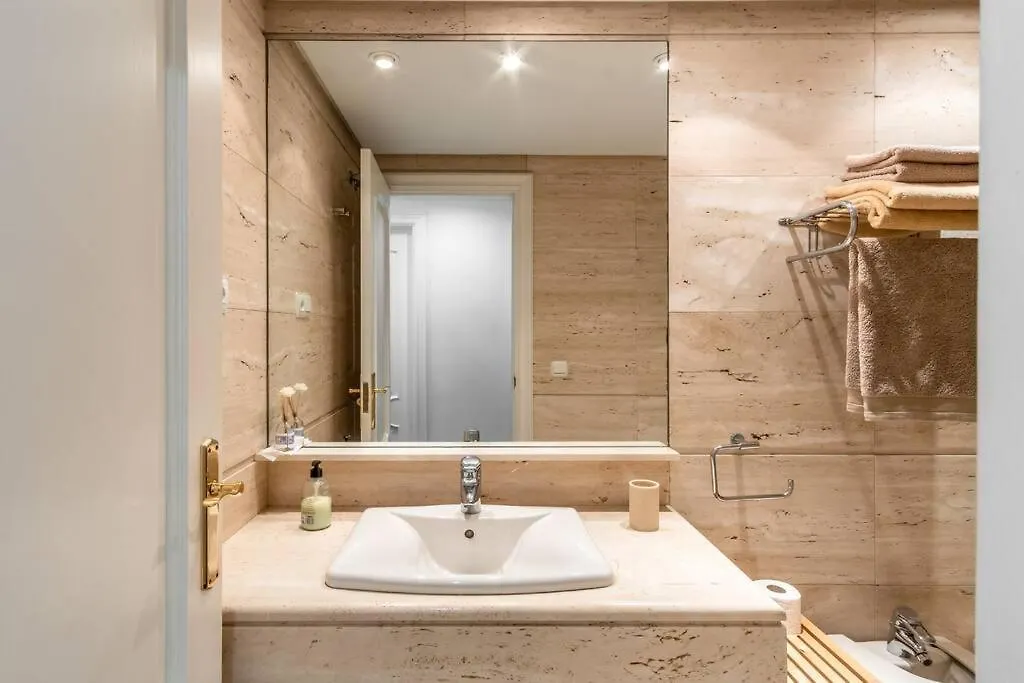 1St Line Exclusive Apt In Heart Of The Golden Mile Marbella Apartment
